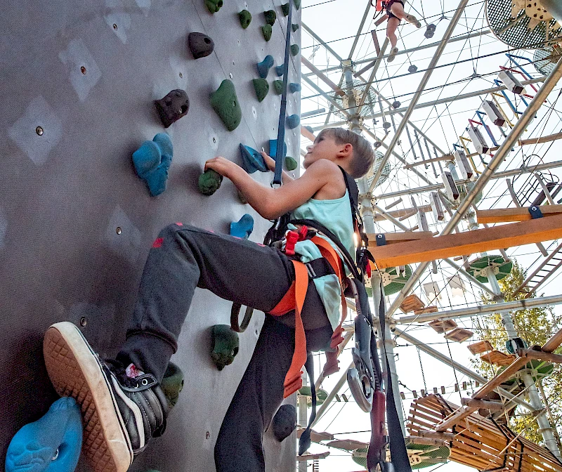 Revelstoke Climbing