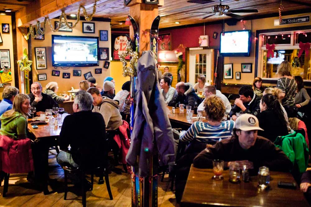 The Village Idiot Bar & Grill