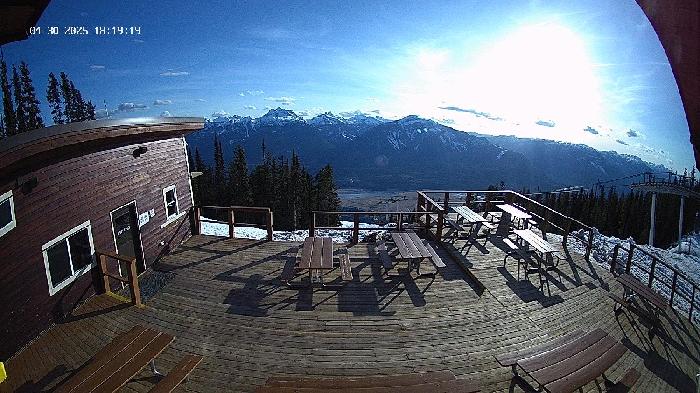 Revelstoke Mountain Resort -  Mackenzie Outpost Webcam