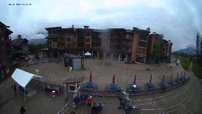 Revelstoke Mountain Resort -  RMR Village Webcam